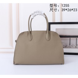 The Row Bags Top Quality
Small:26.20.18
Big:38.26.23