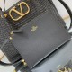 Valentino Bags Top Quality
35/25/17cm