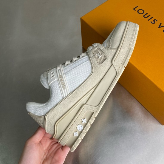 LV Shoes Top Quality
women 35-40 

men 39-45