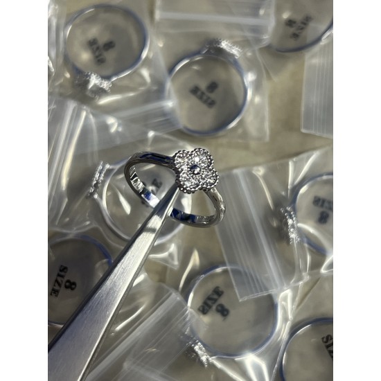 Van Cleef Jewelry High Quality