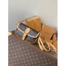 LV Bags Top Quality NANO DIANE
19*10.5*6