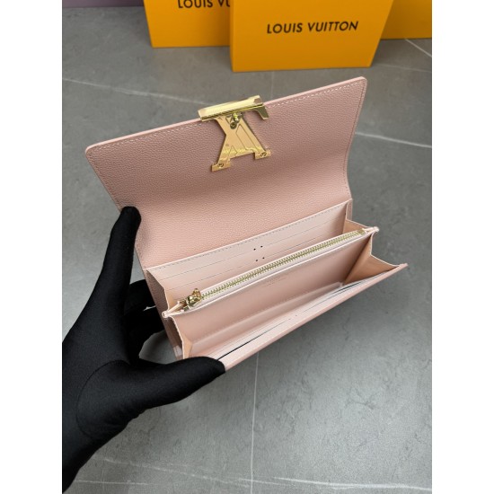 LV Bags High Quality Flip Wallet
