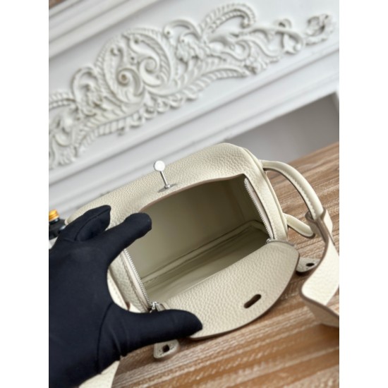 Hermes Bags Top Quality lindy琳迪
19cm $240
