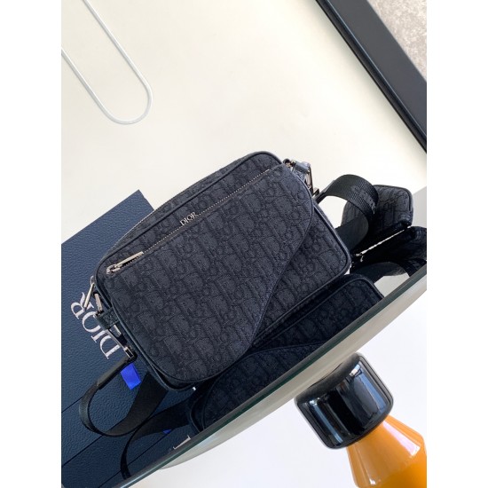 Dior Bags Top Quality
Saddle Set 23.3 x 16.5 x 4.3