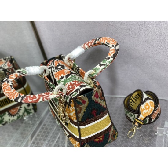 Dior Bags Top Quality
Five Grid