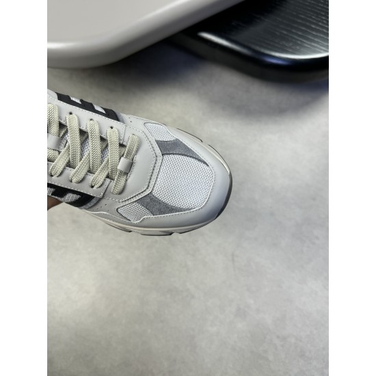 Hogan Shoes Top Quality
35-45 men and women same