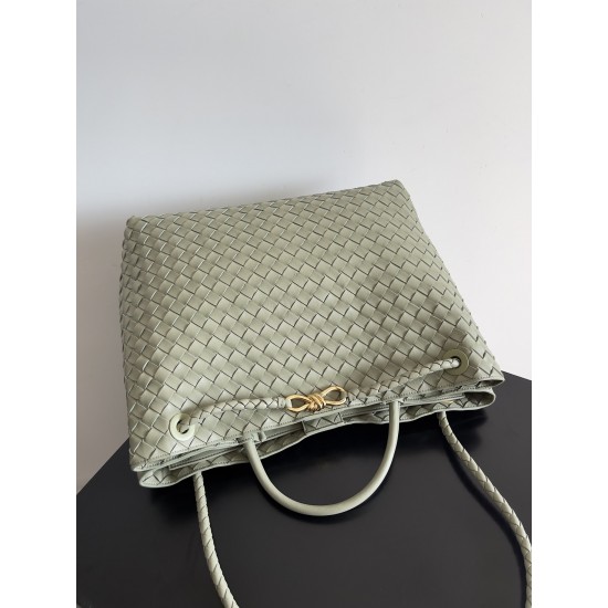 BV Bags Top Quality ANDIAMO 743575