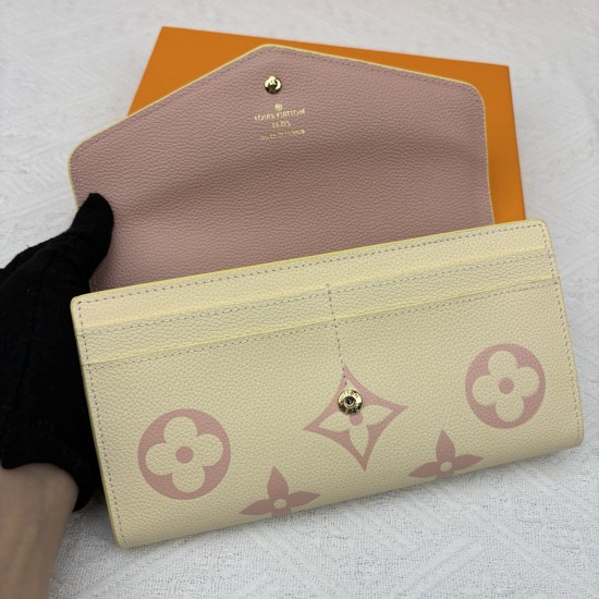 LV Bags High Quality Flip Wallet

