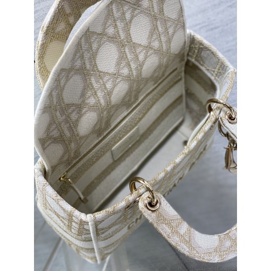 Dior Bags Top Quality
Five Grid