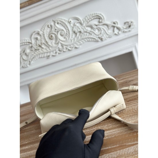 LP Bags Top Quality Size: 23 × 8 × 22cm