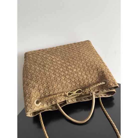 BV Bags Top Quality ANDIAMO 743575