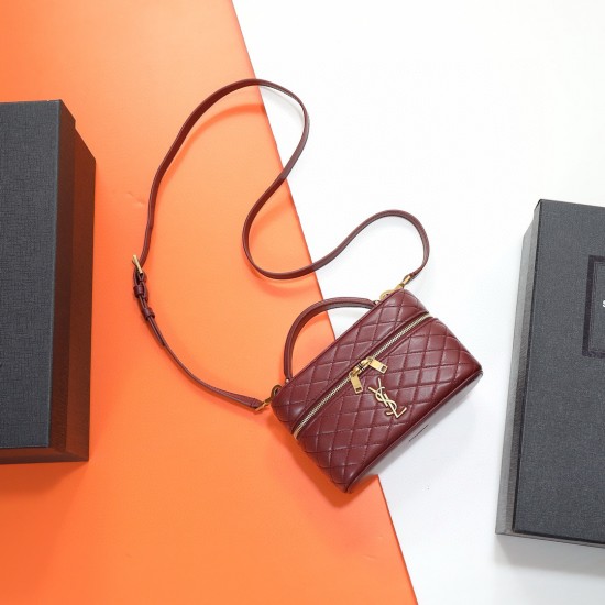 YSL Bags Top Quality
18×11×6.5 cm