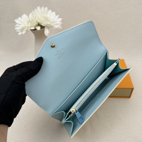 LV Bags High Quality Flip Wallet
