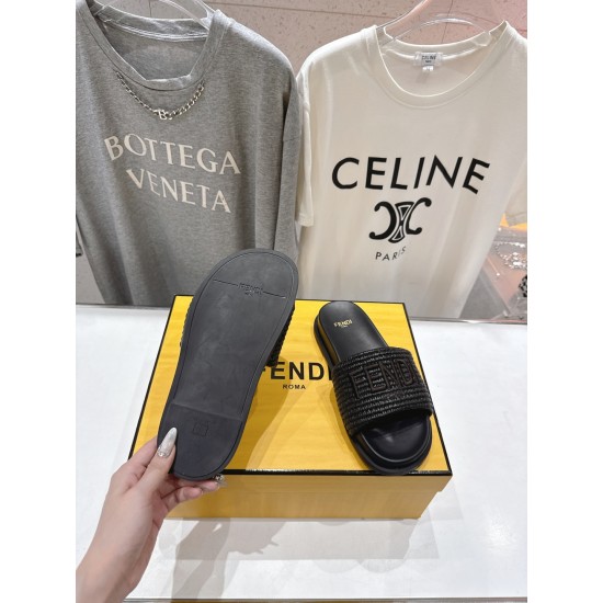 Fendi Shoes Top Quality