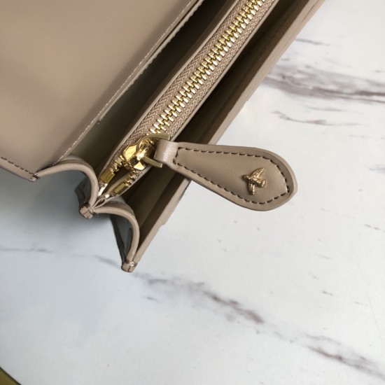 Pinko Bags Top Quality
27*17*8cm