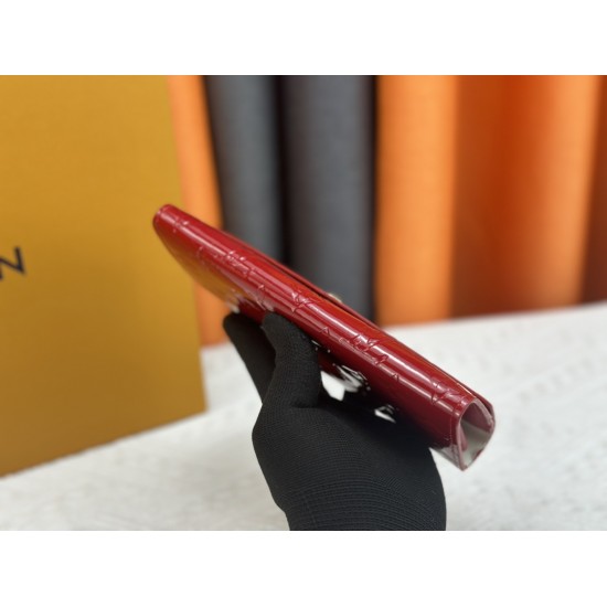 LV Bags High Quality Flip Wallet
