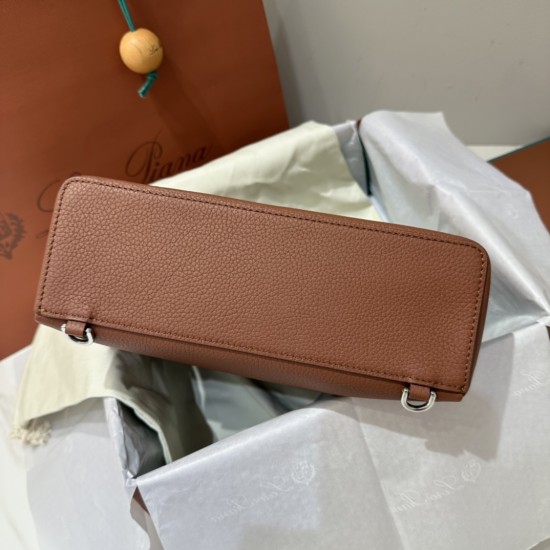 LP Bags Top Quality Size: 23 × 8 × 22cm