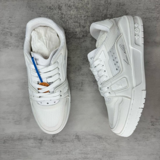 LV Shoes Top Quality
women 35-40 

men 39-45