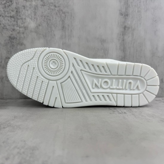 LV Shoes Top Quality
women 35-40 

men 39-45