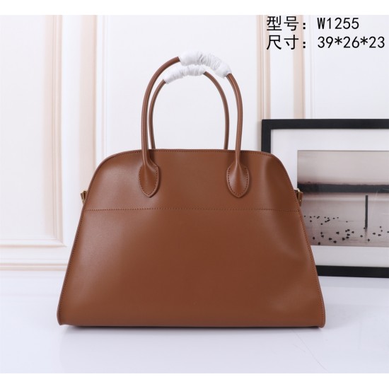 The Row Bags Top Quality
Small:26.20.18
Big:38.26.23