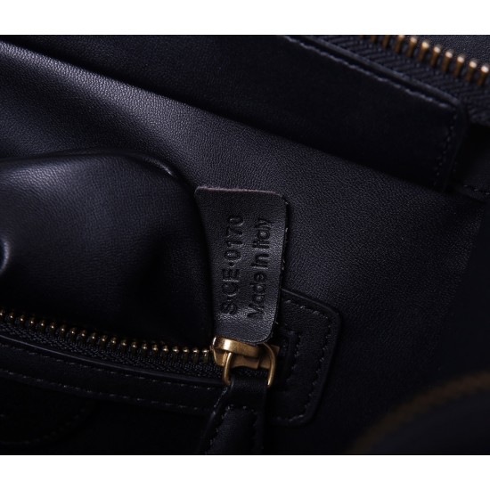 Celine Bags Top Quality 
Small size 20 * 20 * 8cm
Medium size 26 * 26 * 13cm
Large size 30 * 30 * 15cm