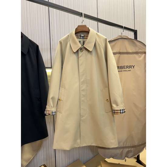 Burberry coat
uk4，6，8，10，12