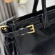 Prada Bags Top Quality
32x15.5x12cm