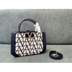 Valentino Bags Top Quality
35/25/17cm