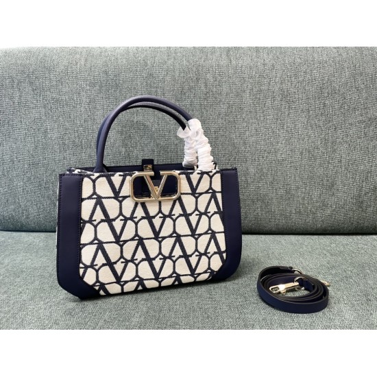 Valentino Bags Top Quality
35/25/17cm