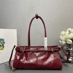 Prada Bags Top Quality
32x15.5x12cm