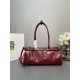 Prada Bags Top Quality
32x15.5x12cm