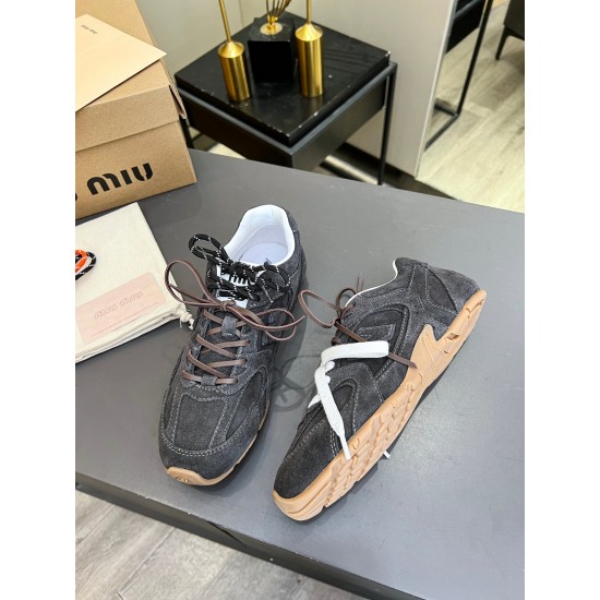 MiuMiu Shoes Top Quality