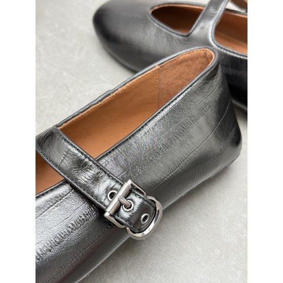 Alaia Shoes Top Quality