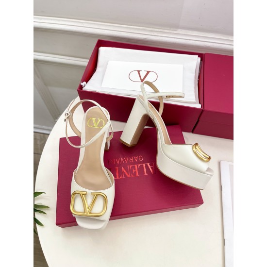 Valentino Shoes Top Quality