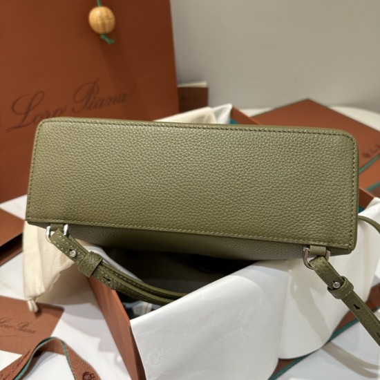 LP Bags Top Quality Size: 23 × 8 × 22cm