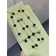 Van Cleef Jewelry Necklace