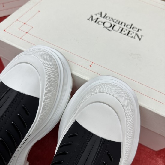 McQueen Shoes
 Top Quality
