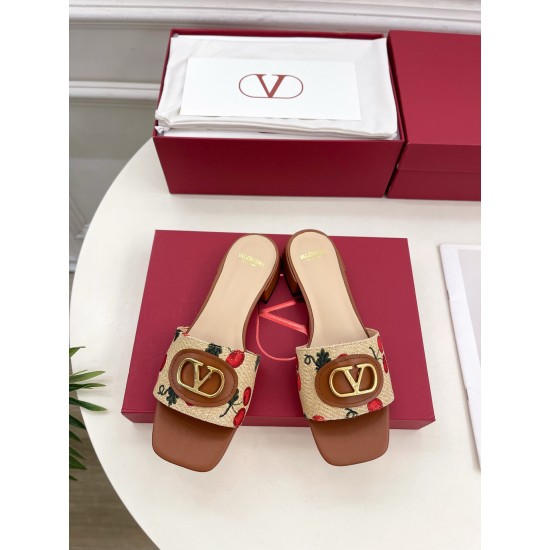 Valentino Shoes Top Quality