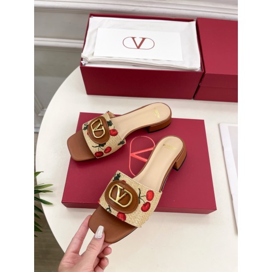 Valentino Shoes Top Quality