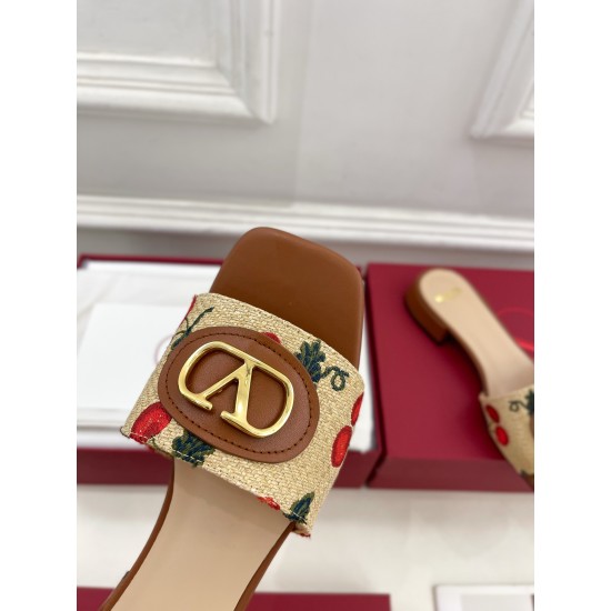 Valentino Shoes Top Quality