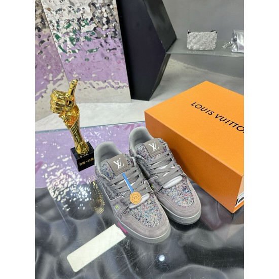 LV Shoes Top Quality
women 35-40 

men 39-45