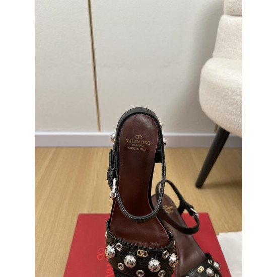 Valentino Shoes Top Quality