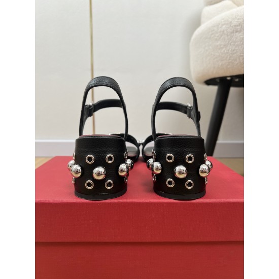 Valentino Shoes Top Quality
