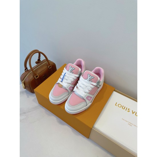 LV Shoes Top Quality
women 35-40 

men 39-45