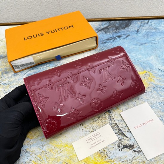 LV Bags High Quality Flip Wallet
