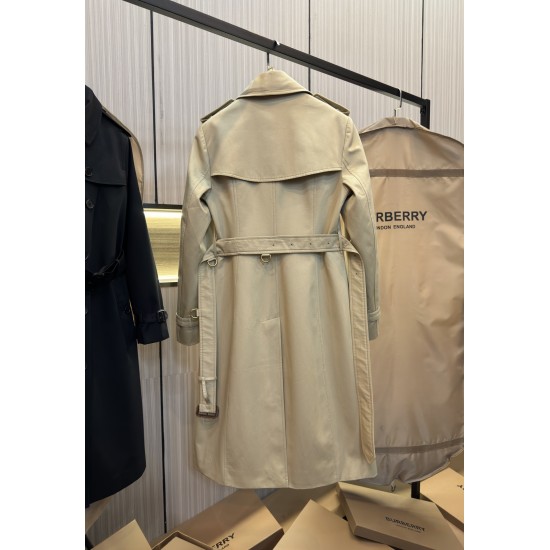 Burberry coat
uk4，6，8，10，12