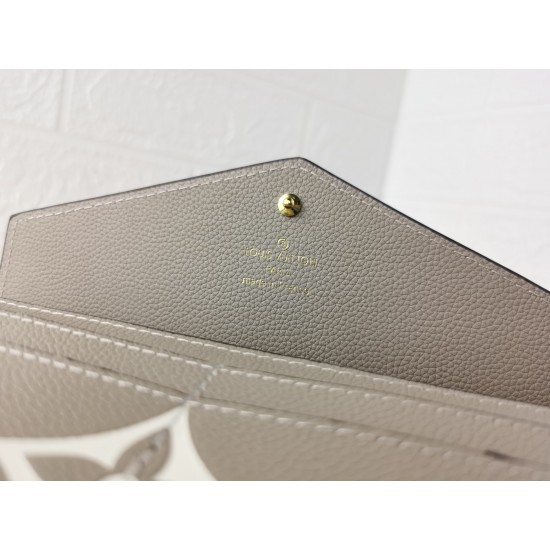 LV Bags High Quality Flip Wallet
