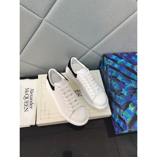 McQueen Shoes High Quality
women 35-40 

men 39-44