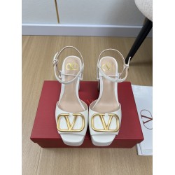 Valentino Shoes Top Quality