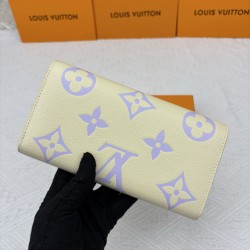 LV Bags High Quality Flip Wallet
